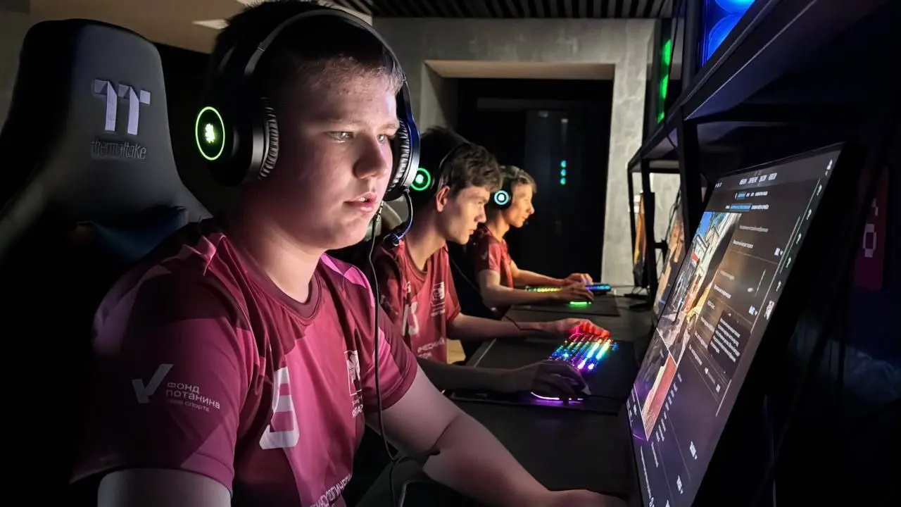 Первый этап фиджитал-турнира 