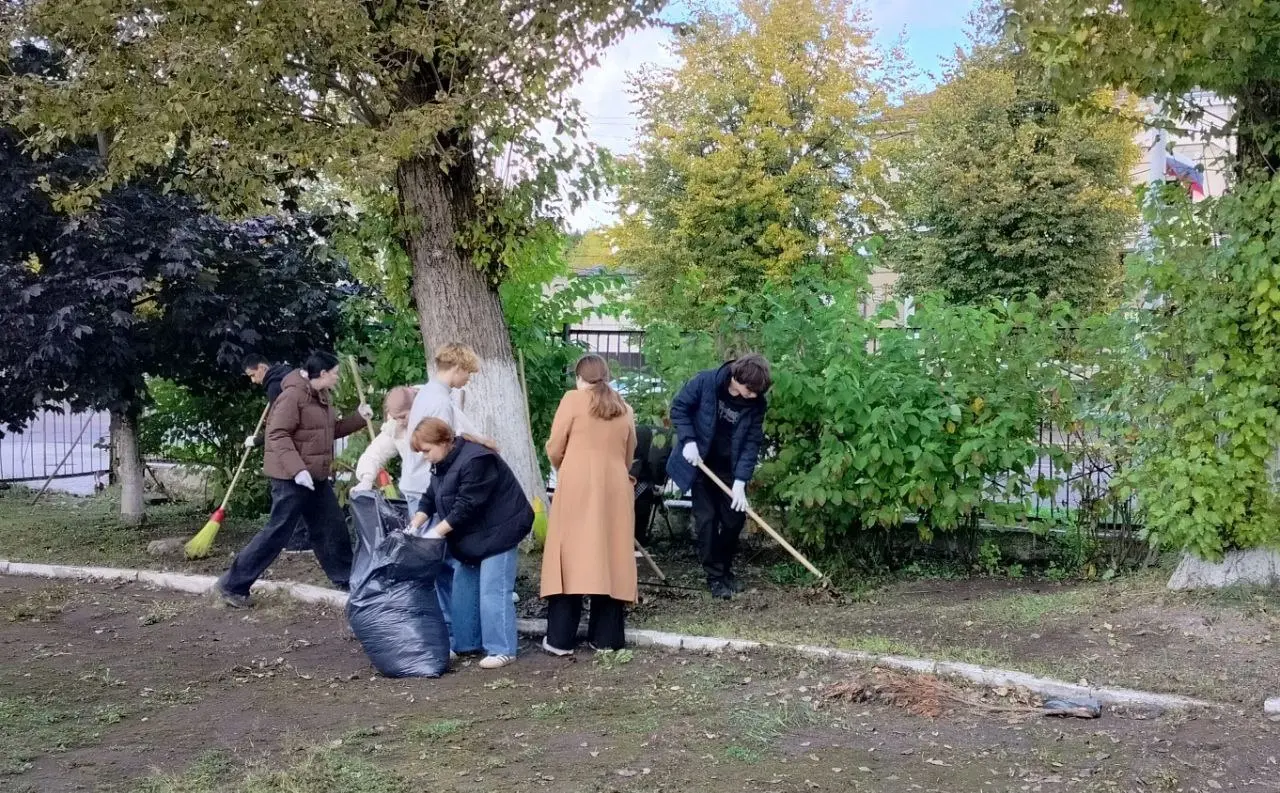 Неделя добра. Уборка территории технологического отделения