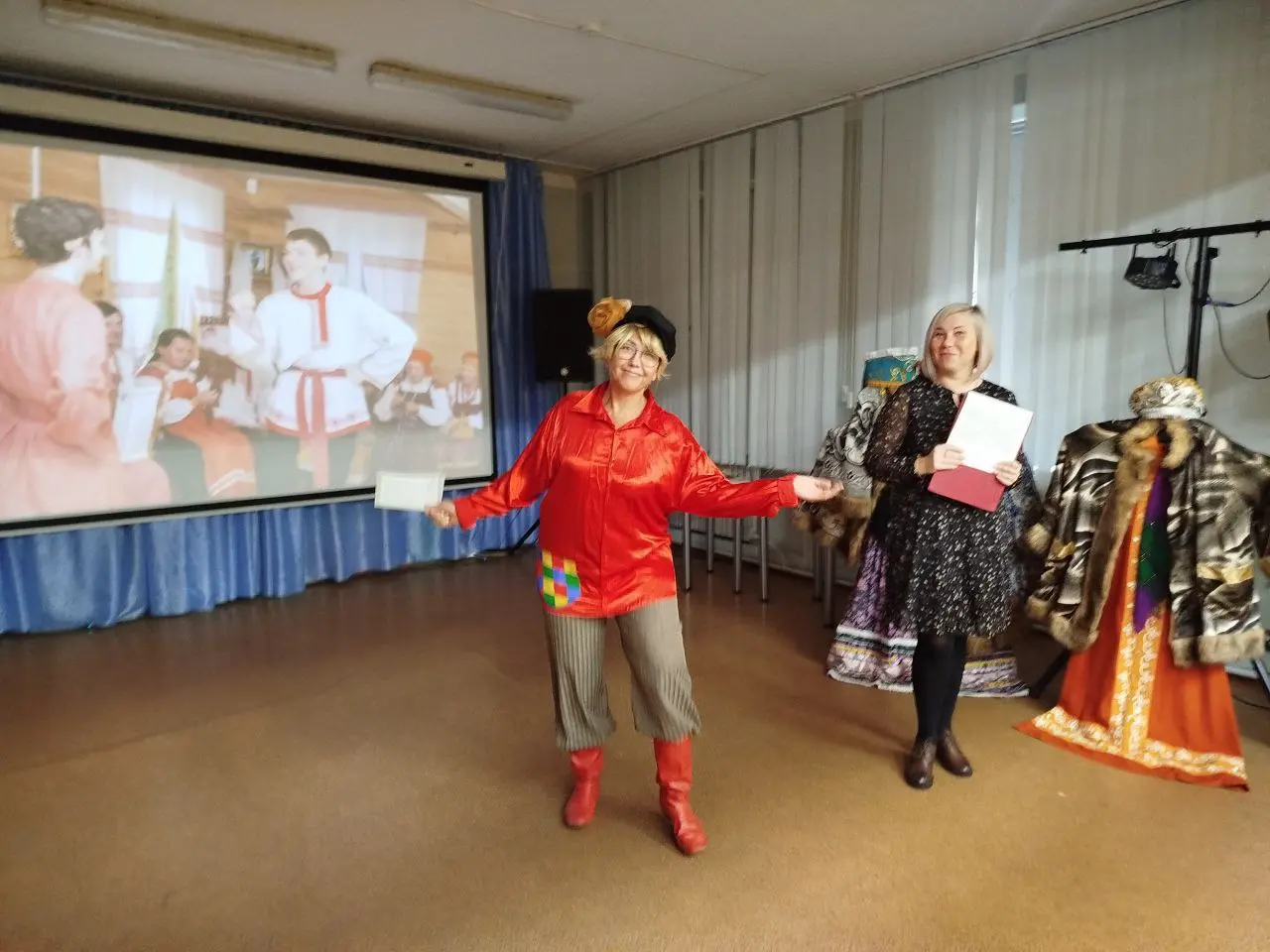 Ты не шей мне, матушка, красный сарафан!